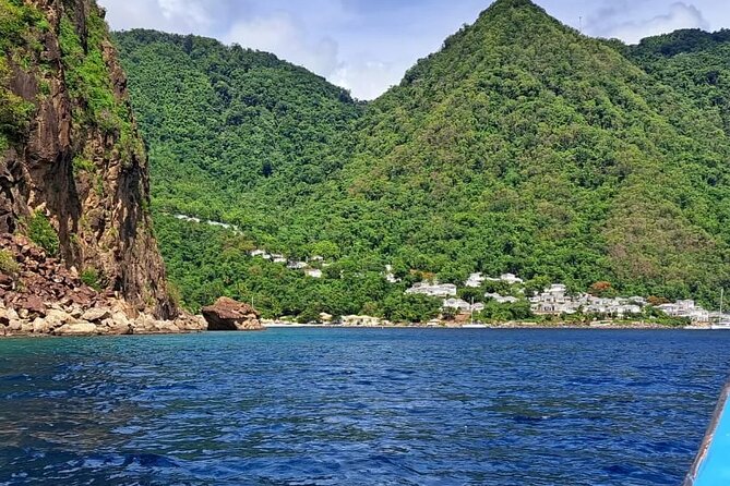 All Inclusive Tour Sulfur Mud Bath, waterfall,Beach & lunch break - Anse La Raye: a brief look at the fishing coast