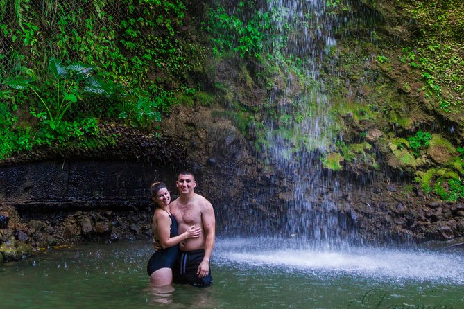 Couples Private St. Lucia Highlights Tour - One private route from Castries to Soufriere