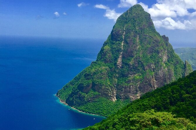 Cruise Port and Airport Arrival Transfers to Hotels in St. Lucia. - Why This Transfer Is More Than a Ride to the Hotel