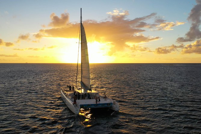 Cruise Sunset Party in Castries - The essentials at a glance