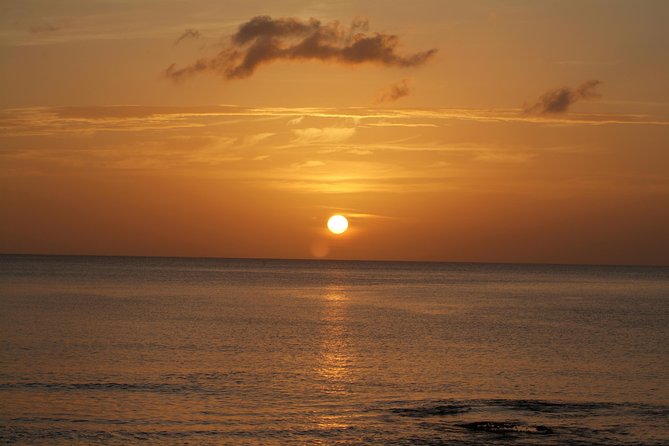 Cruise Sunset Party in Castries - Champagne, rum punch, and finger foods