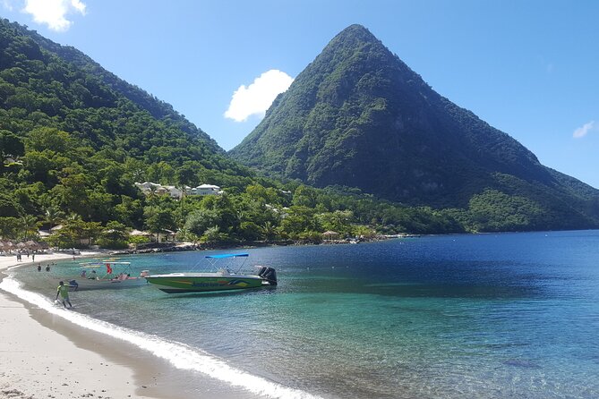 Discover Saint Lucia - Waterfall swimming adds a second active stop