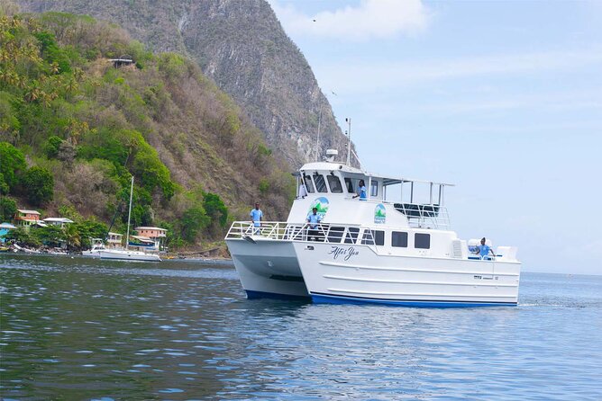 Ferry Transfer from Hewanorra Airport to Saint Lucia Resorts - From Hewanorra Airport to the ferry