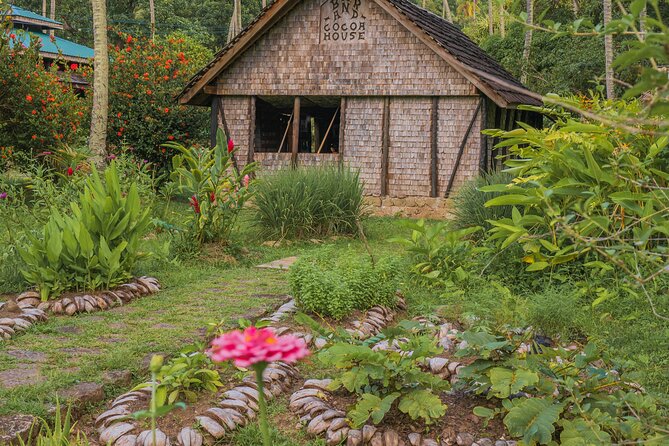 Historical 18th Century Estate Tour with Coconut Tasting - How much time should you allow?