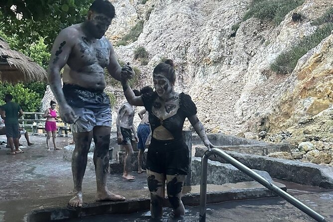 Moonlight Volcano & Dinner Private Tour (Southern Pick up) - Should you book the Moonlight Volcano and Dinner tour?