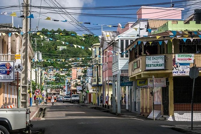 Private Castries or Shopping Tour/Transfers - Why the private format matters