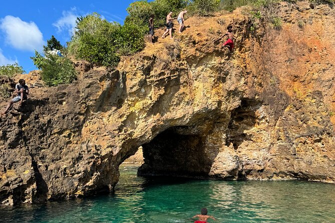 Private Charter Tour in St Lucia - Drinks, guides, and the feel onboard