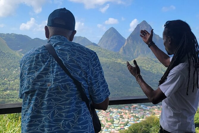 Private Island Tour St. Lucia - Starting with Castries Market and Derek Walcott Square