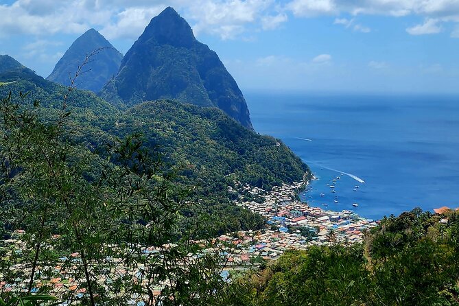 Private La Soufriere Drive-In Volcano Minibus Tour St Lucia - The guide makes the day