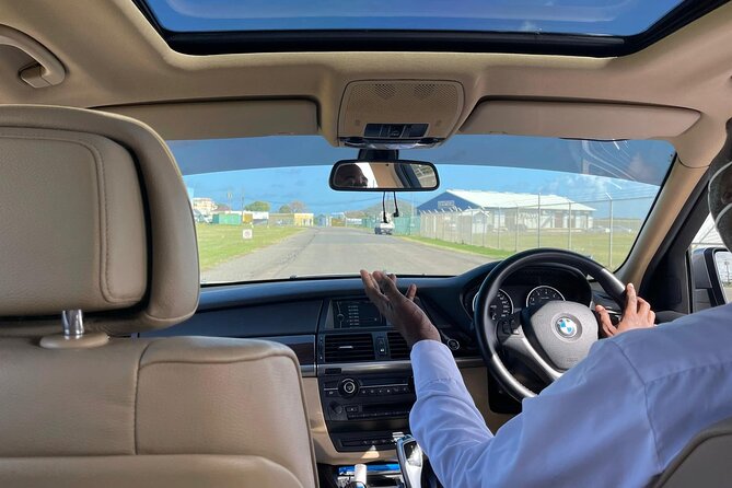 Private Luxury Hewanorra International Airport Transfer | UVF | Round-trip| - A quiet start at Hewanorra International Airport