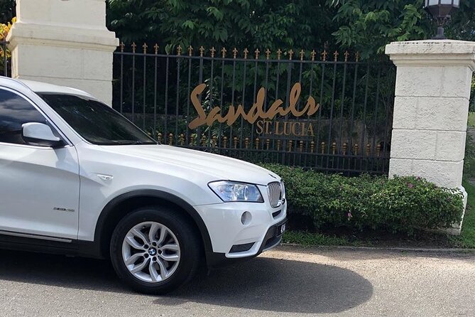 Private Round Trip Airport (UVF) Transfer: Luxury SUV - The ride from UVF to your hotel