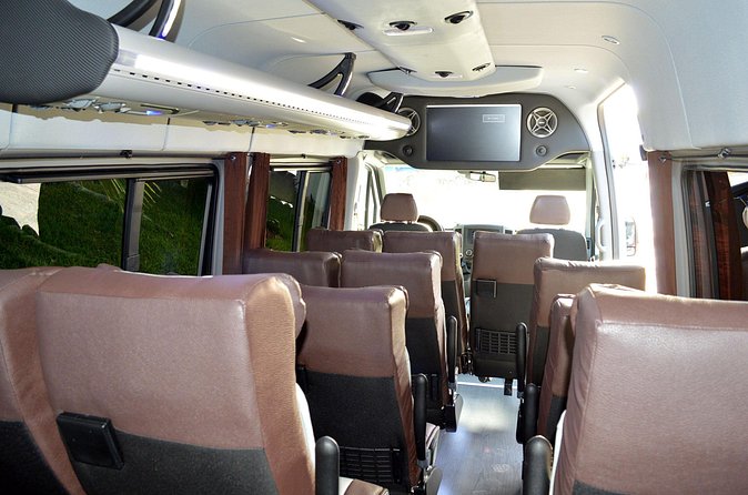 Private Round-Trip Transfer: Saint Lucia International Airport - The road time is part of the decision