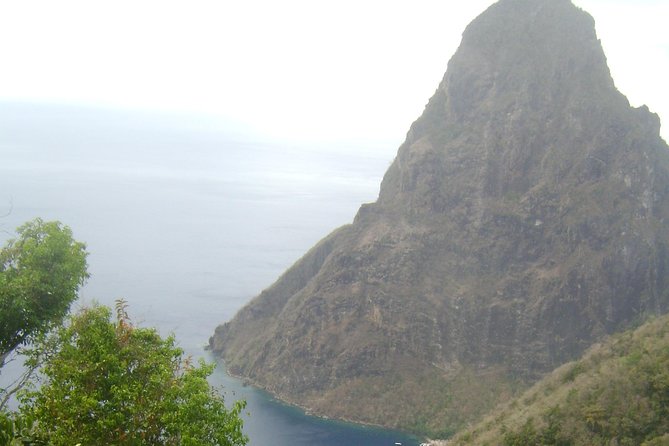 Private Saint Lucia Your Way Customize Tour- LUNCH INCLUDED - Drinks, lunch, and the real cost