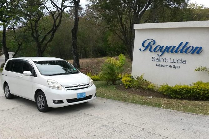 Private St Lucia Airport Transfer to Royalton Saint Lucia Resort - A transfer with local commentary, not just a taxi ride