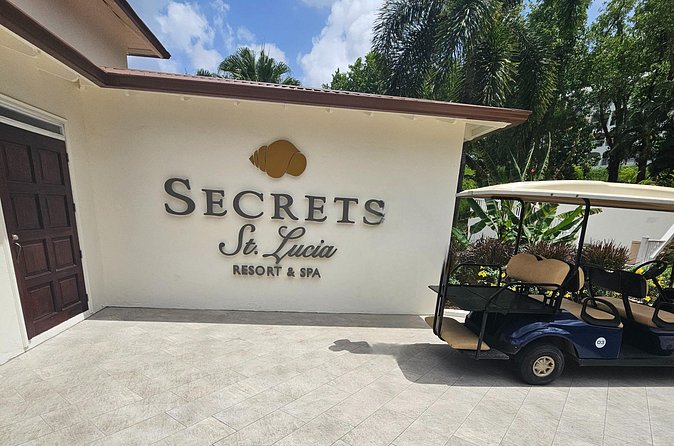 Round-Trip Airport Transfer to Secrets St. Lucia Resort & Spa - Who should book this airport transfer?