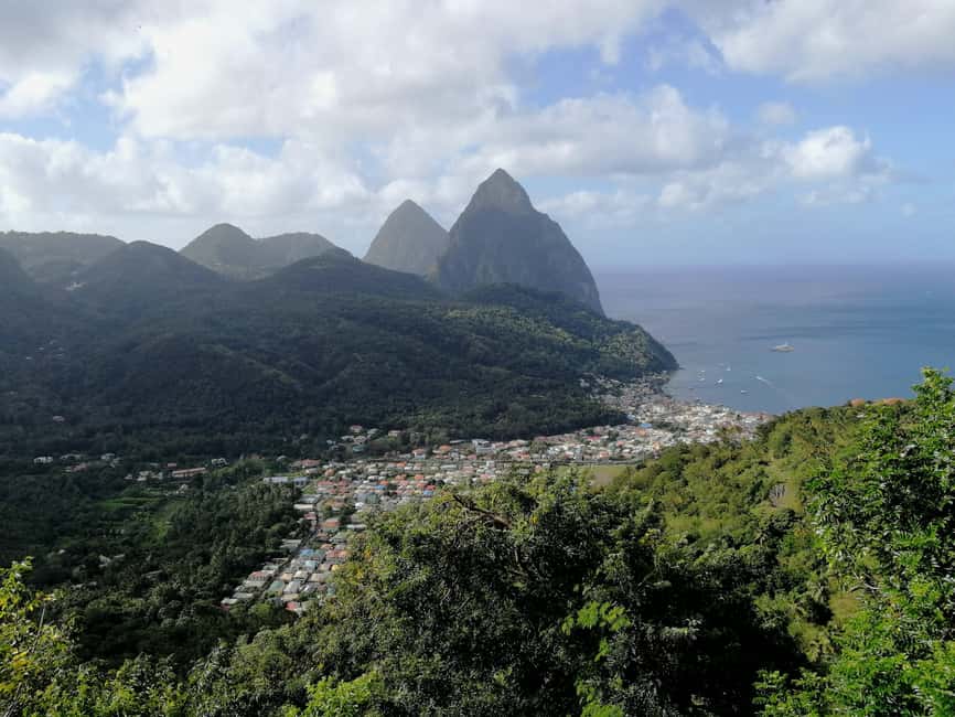 Saint Lucia: Soufriere Tour with Mud Bath and Waterfalls - Botanical Gardens and Diamond Waterfall