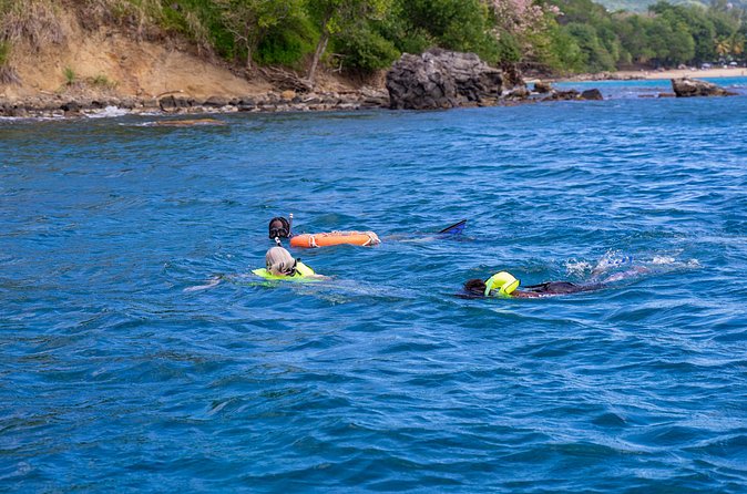 Snorkeling at Pigeon Island - Finding the meeting point at Pigeon Island