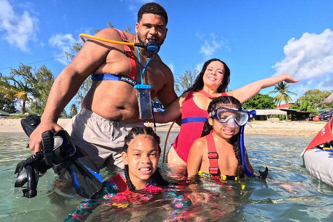 SNUBA Saint Lucia - Entering the water near Pigeon Island