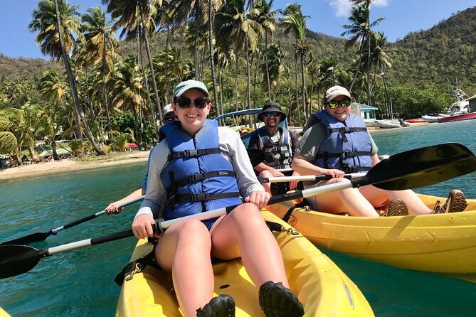 Splash Adventure Jeep and Kayak Safari - Getting started with the kayak