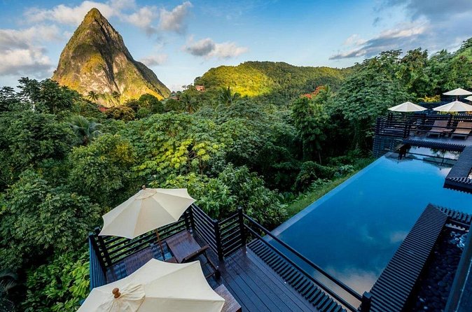 St Lucia Airport Transfer to Hotel Chocolat - What the arrival sequence feels like