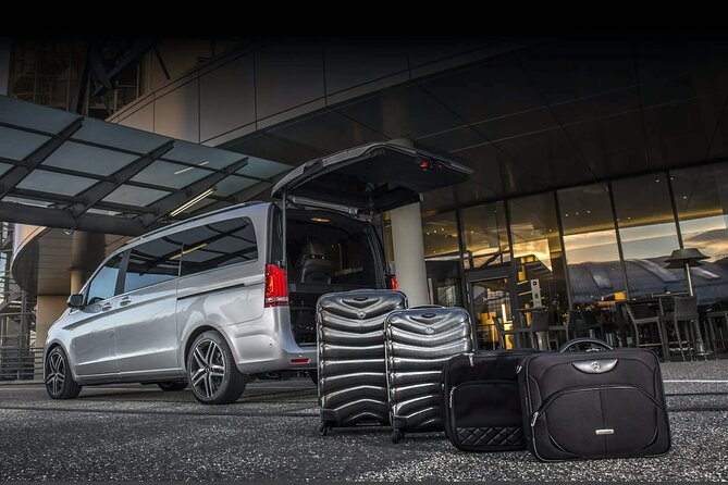 St Lucia Airport VIP Services & Private Transfers - What the 15-minute arrival service really saves