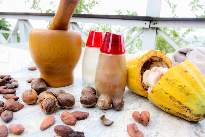 St Lucia Chocolate Making Marigot Bay & Souvenir Shopping - Cacoa Sainte-Lucie and the bean-to-bar lesson