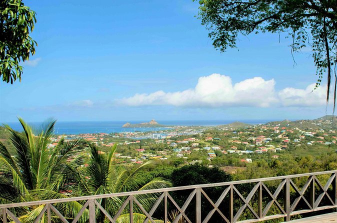 St Lucia Exclusive Views - The road between the sights