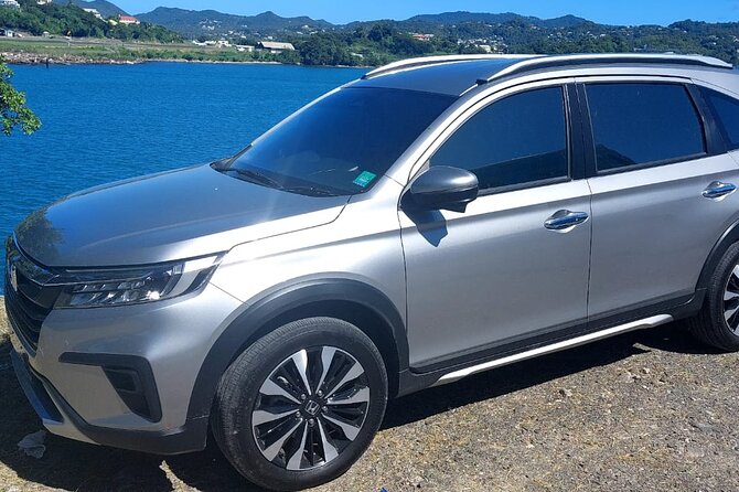 St. Lucia Fast Track UVF and Private Airport Transfer - A smoother landing at Hewanorra Airport