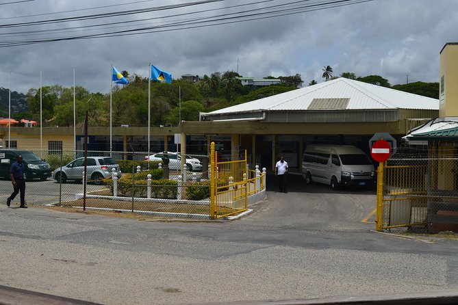 St Lucia Ground Transportation- Hotel and Airport Transfers UVF - Who will get the most from this service