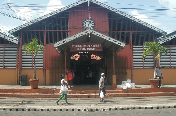 St. Lucia Island Short Tour - A drive through Castries adds useful context