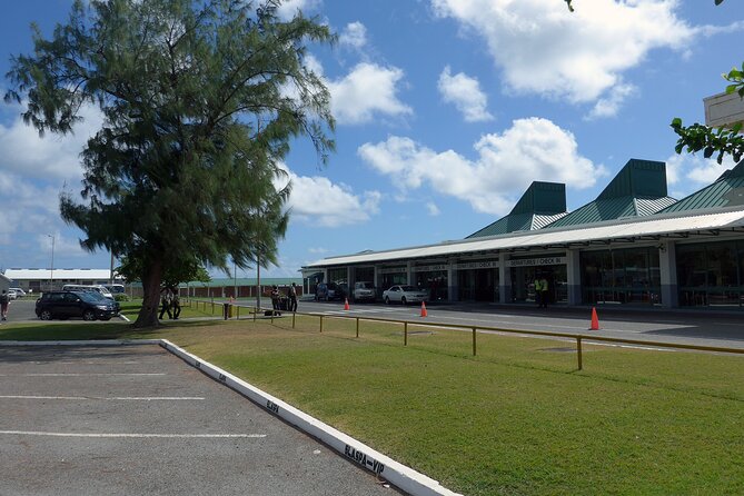 St. Lucia Private Airport Transfers from UVF (GROUPS of 4) - The return to UVF