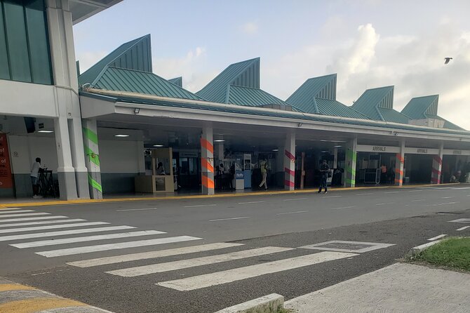 St. Lucia Private Transport - Who should book this transfer?