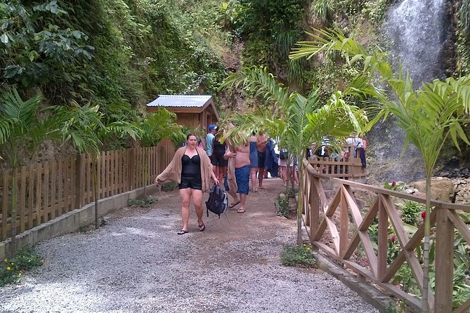 St. Lucia Tet Paul Nature Trail Tour - A Walk Through Chateau Belair Farming Country